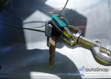 2005 Ford F-350 Xl/Xlt из США, поврежденный, VIN 1FDSF34585EA36927